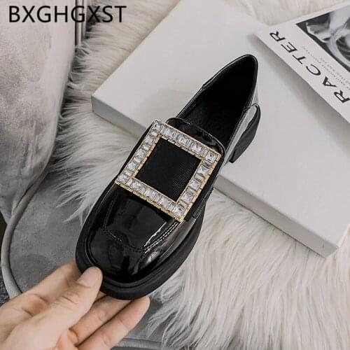 Harajuku Low Heel Shoes Women Loafers Rhinestone Ladies Crystal Shoes Fashion Brand 2021 Patent Leather Korean Mules Shoes Women