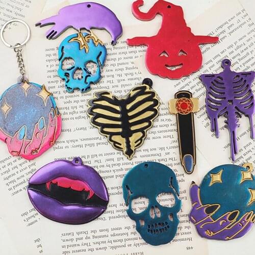 Halloween Finger Skull Head Bone Lip Mirror Silicone Mold DIY Keychain Mould Durable Silicone Mould Halloween Resin Glue