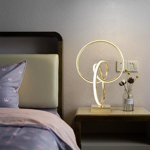 Modern Art Spiral Goldden Led Table Lamp Creative Romantic Bedroom Bedside Lighting Cafe Parlor Bar Decro Table Lights