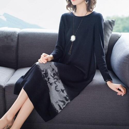 2018 Autumn New Pattern European Will Code Jacquard Weave Long Sleeve Easy Long Fund Rendering Knitting Dress