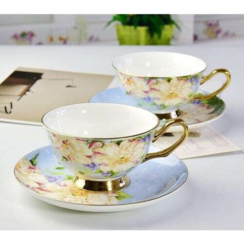 Ceramic Cups And Tray Tea Cups And Saucer Coffee Home Drinkware Modern Coffee Milk Mugs Tea Set Tableware Christmas Gift 1pcs