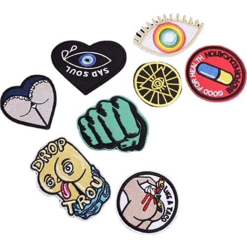 1PCS Punk Heart Love Eyes Patches Fine Embroidered Robot Iron on Patches Clothes Fist Patch Space Medicine Badges Accessories