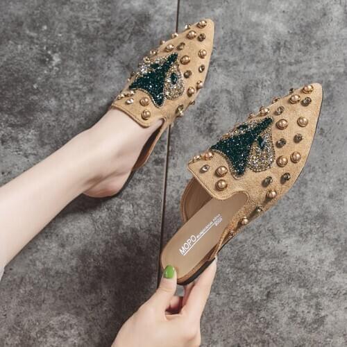 Half slipper womens bag head summer 2021 new wear fashion pointy head cool drag Breathable wear-resistant