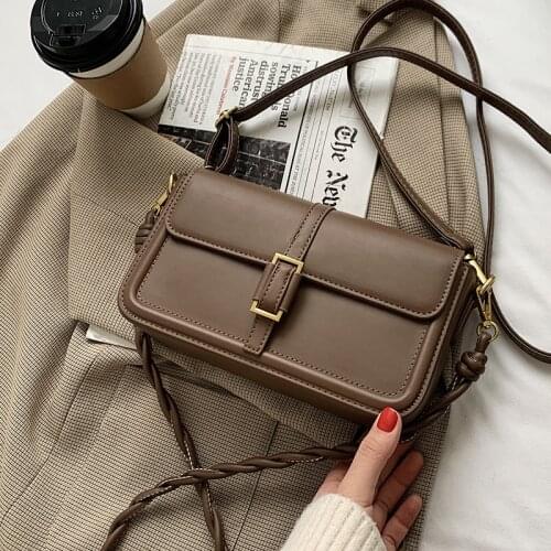 Niche Design High-end Western Handbag Autumn/winter New Fashion Retro Messenger Square Bag Underarm Bag Dual-use Bag Width: 23cm