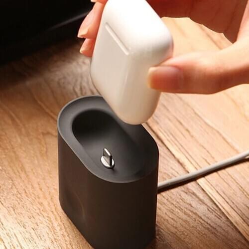 Soft Silicone Earphone Stand for Apple Airpods case Bluetooth Wireless Earphone Mini Portable Desk Charging for Air Pods Ear