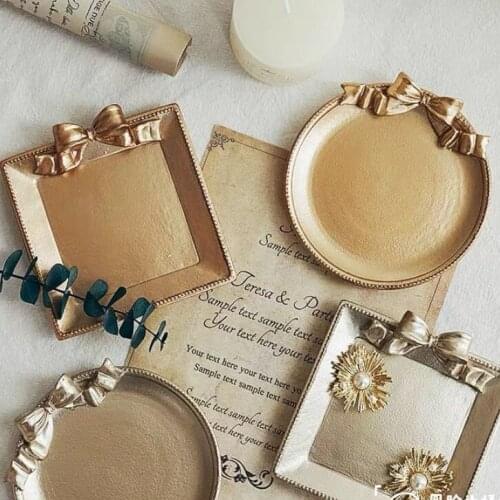 Retro European-style Metal Color Jewelry Decoration Small Tray Ins Style Jewelry Photography Pendulum Artifact Mini Storage Tray