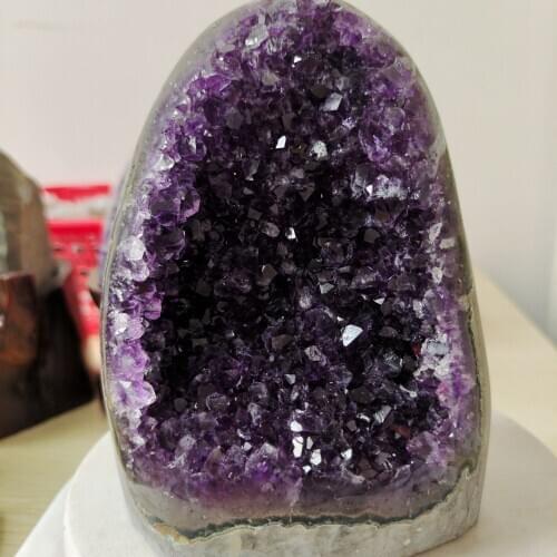 1pcs 700-800g Natural Amethyst Geode Quartz Cluster Crystal Specimen Energy Healing( +The Base)