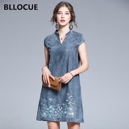 BLLOCUE Summer Women Short Sleeves V-Neck Office Dress Flower Embroidery Pocket Loose Leisure Dress Female Chinese Cheongsam Dre