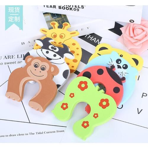 2pcs Baby Proofing Door Stoppers Finger Safety Guard Random Color Safety Guard Finger Protect Toys For Baby Door Protection Tool