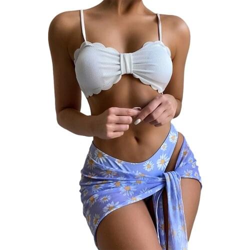 Women Backless Split Swimsuit Set Solid Color Bikini + Daisy Print Panties + See-through Cover Ups