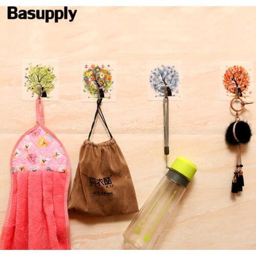 4pcs/lot Bearing 3KGS Adhesive Strong Wall Hook Clover Transparent Kitchen Hooks Waterproof Kitchen Bathroom Accessories