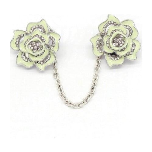 1pcs 2018 Camellia sweater clip cardigan collar collar clip womens color silk chain