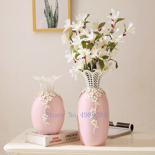 Creative Nordic vase ceramics Modern home living room Flower arrangement Desktop decorations Hollow wedding ceramic vases