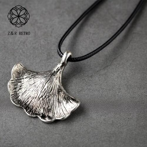 Silver Color Leaf Pendants Suspension Collar Necklace Vintage Long Chain 2021 Costume Jewelry for Women Accessories Neck Chokers