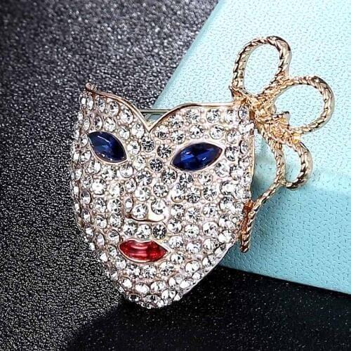 Zlxgirl Gold Rhinestone Masked shape men brooch jewelry Best Evening Party Gifts Womens Enamel Brooches Bouquet Broches