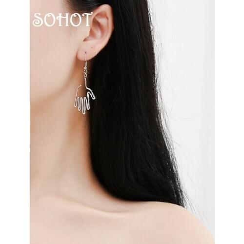 SOHOT European Brand Popular Hand Smiley Face Alloy Women Drop Earrings Charming Cute Gold Silver Color For Female Jewelry Gift