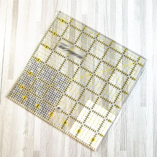 Acrylic Quilting Template Rulers Measure 15x15cm Double-Colored Grid Square Ruler for Quilting Dressmaking Patchwork Tailor Tool