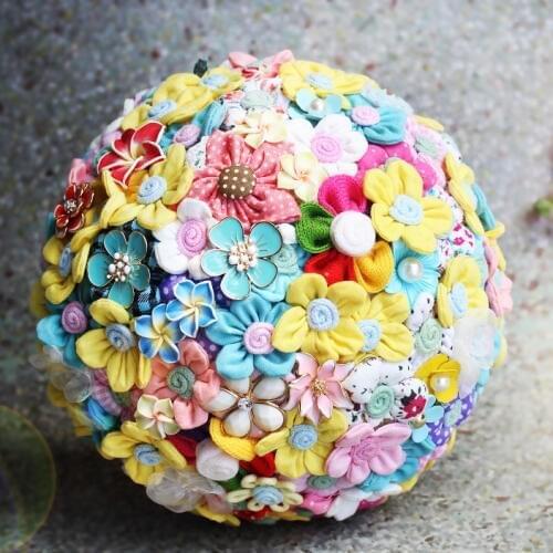 Beautiful romantic cloth Fabric flowers bridal bouquet Handmade Wedding Decoration bouquets Bride Bridesmaids holding flowers