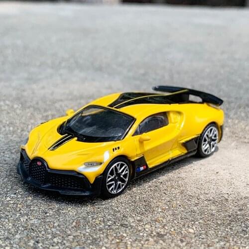 JKM 1/64 Scale Buga*tti DIVO Yellow Diecast Car Model Toy Gift Collection