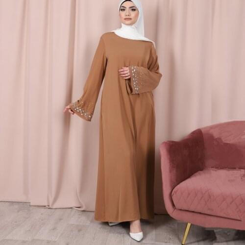 Hot Sale Djellaba Muslim Dress Diamond Beading Abaya Silky Elegant Long Muslim Abayas Women Modest Wear Clothing EID Robes F3014