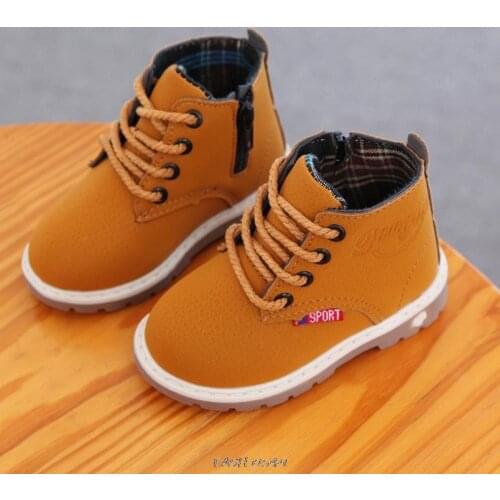 Kids Boots Girls Boys Toddlers Shoes Childrens Martin Boots Non-Slip Soft Cute Ankle Boys Girls Toddler School Sneakers Botas