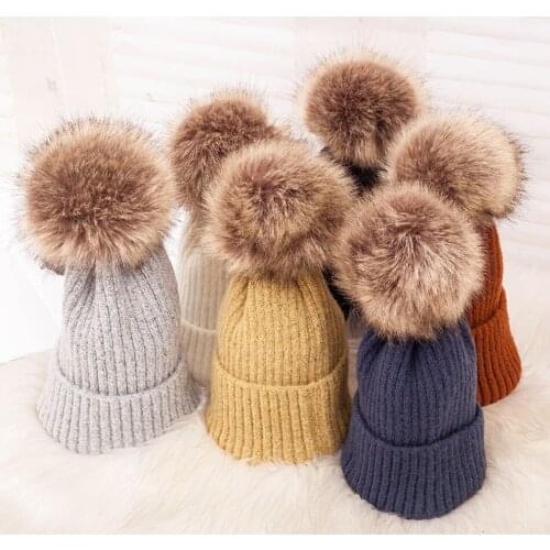 Solid Wool Beanie For Kids Mon and Babys Knitted Hat Warm Soft Trendy Winter Hat Womens Knitte Hat With Mink Fur Ball PomPoms