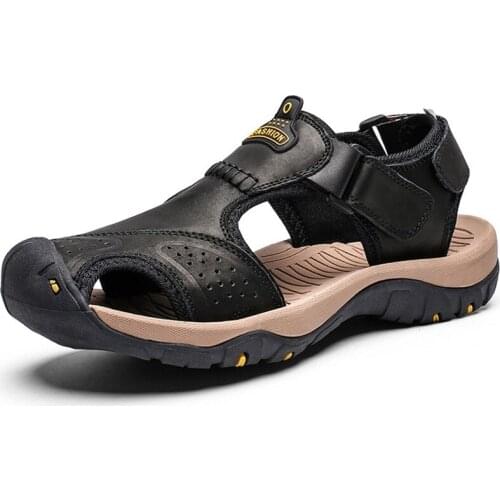 Classic Summer Men Sandals Genuine Leather Male Outdoor Beach Slippers Roman Design Comfortable Breathable Mens Beach Sandals