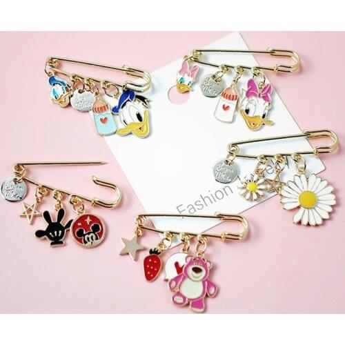 Creative Cartoon Badge Stitch Chipmunk Pins for Backpacks Cute Badge Gifts for Kids Kawaii Pins Badges for Clothes Metal Pins