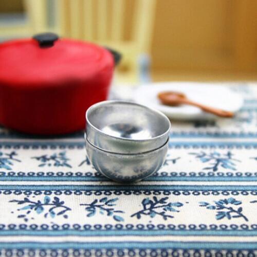 2 Pcs Families Mini metal Bowl Toy Match For Families Collectible Gift Furniture Toy 1:12 Dollhouse Miniature