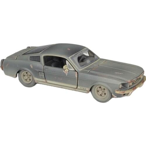 1:24 Old Friends 1967 Ford Mustang GT Alloy Luxury Vehicle Diecast Pull Back Car Model Goods Toy Collection