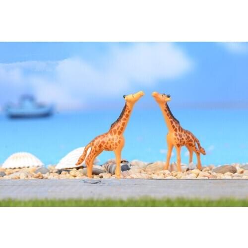 1PC animals giraffe ornaments fairy miniature garden moss gnome artificial resin crafts bonsai for home decoration KS 042
