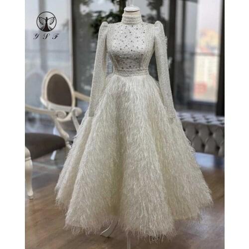 2022 New Arrival High Collar Beaded Lace Long Sleeve Tea Length Muslim Prom Dresses