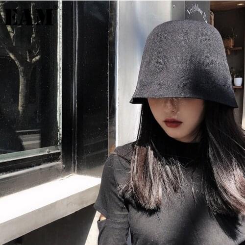 [EAM] Women Multicolor Yellow Brief Fishermen Hat New Round Dome Temperament Fashion Tide All-match Spring Autumn 2021 1T040