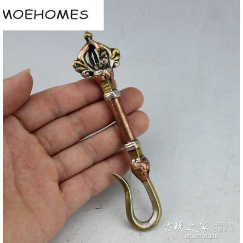 China bronze copper hook shape pure copper macadamus is a magic weapon to ward off evil Metal crafts family decor