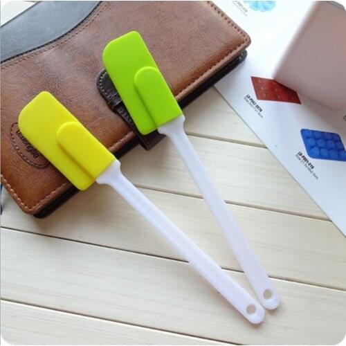 22.5cm Multicolor Food Grade Butter Cooking Silicone Spatula Cookie Pastry Scraper Cake Baking Spatula Silicone soap tools