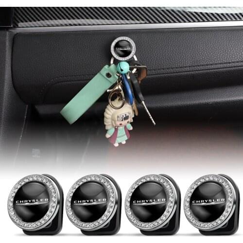 2Pcs Crystal Car Mini Storage Multi-function Hooks Stickers For Chrysler Grand 300c PT Cruiser Voyager Pacifica Country Town Cac