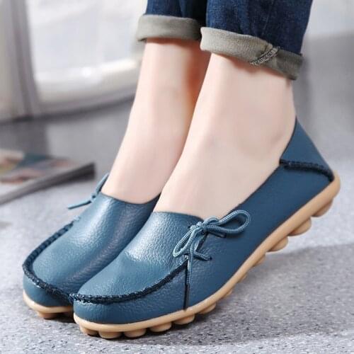 Women flat shoes plus size 2021 new fashion soft lace-up sneakers female shoes non-slip casual shoes woman flats