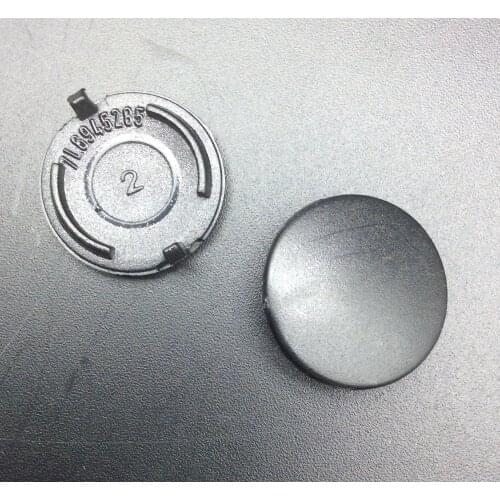 2pcs for VW Touareg Cayenne rear taillight plug cover screw Trim small cap