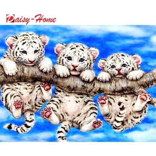 Full Square/Round Drill 5D DIY Diamond Painting Cute White Tigers Tree Embroidery Cross Stitch 5D Home Decor Gift