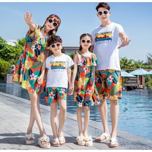 Family Matching Outfits new Set Mother Daughter Shoulder-Out Dresses Summer Beach Holiday dad and son boy Cotton T-shirts+pants