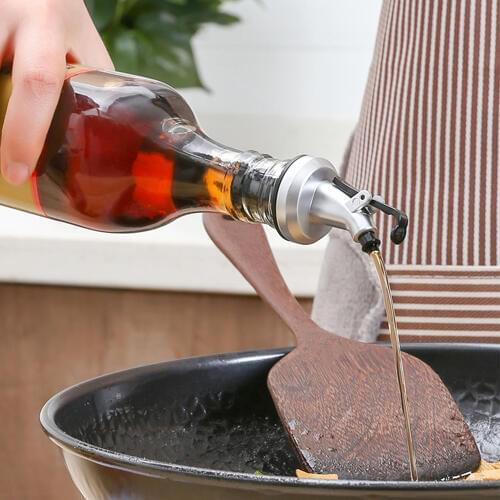 4pcs oil bottle stopper lock plug seal kitchen accessories leak-proof food grade rubber nozzle dispenser wine pour bar tool