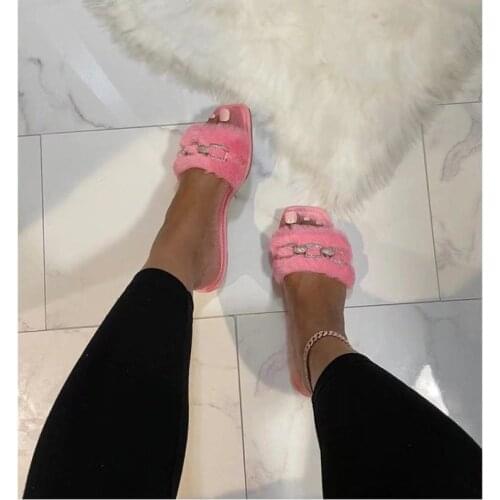 2021 summer new fashion sexy roman style plush chain open toe solid color flat outdoor female slippers