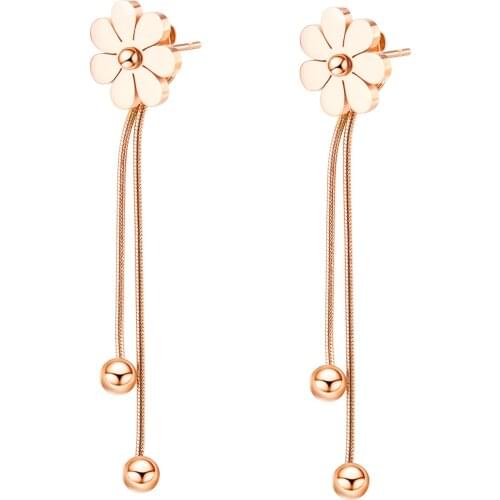 FAMI Flower earring Small fresh fashionable flower titanium steel earrings simple ins plated rose gold ear accessories