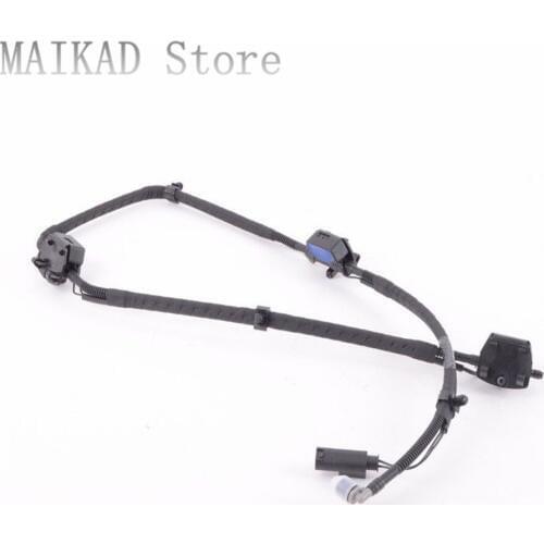 Windshield washer nozzles for BMW F07 GT 535i 550i 520d 530d 535d 530dX 535dX 535iX 550iX 61677196950