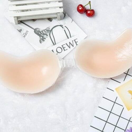 New Adjustable Glossy Nipple Strapless Gathering Silicone Chest Stickers Women Push Up Lift Nipple Cover Bra For Night Dress
