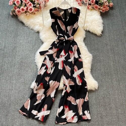 Women Summer Sexy Abstract Print Romper With Blet Elegant V-Neck High Waist Jumpsuit Loose Wide Leg Playsuits Fashion 2021
