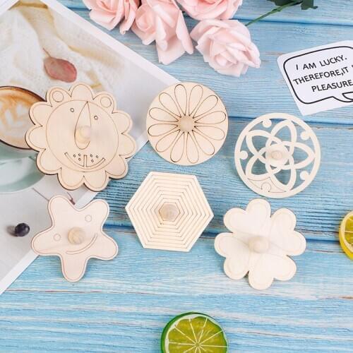 6pcs/set White Wood Gyro Toy for Children DIY Handmade Painted Toy Gyro Pinata Creative Kindergarten Hand Painted Toy