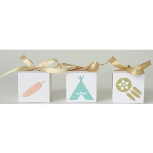 10Pcs/set White Kraft Paper Candy Box Gift Bag Wedding Gift Baby Shower Favors Birthday Party Christmas Packaging Supplies