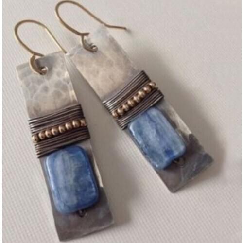 2020 Wholesale Vintage Blue and White Blue Stone Earrings European and American Creative Handmade Natural Stone Earrings