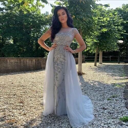 YQLNNE 2020 Elegant Silver Crystals Beaded Evening Dresses Long Cap Sleeve Tulle Evening Party Gowns